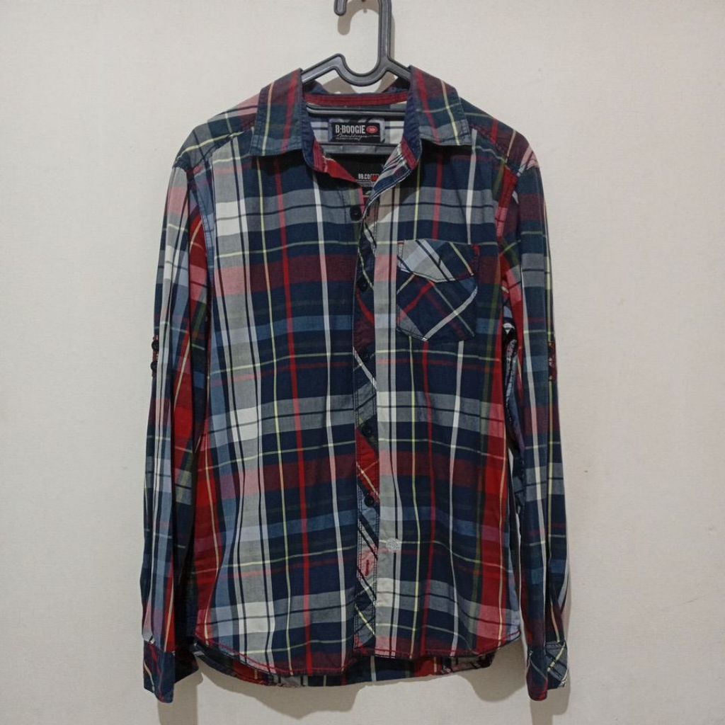 PRELOVED - KEMEJA BOMBBOOGIE