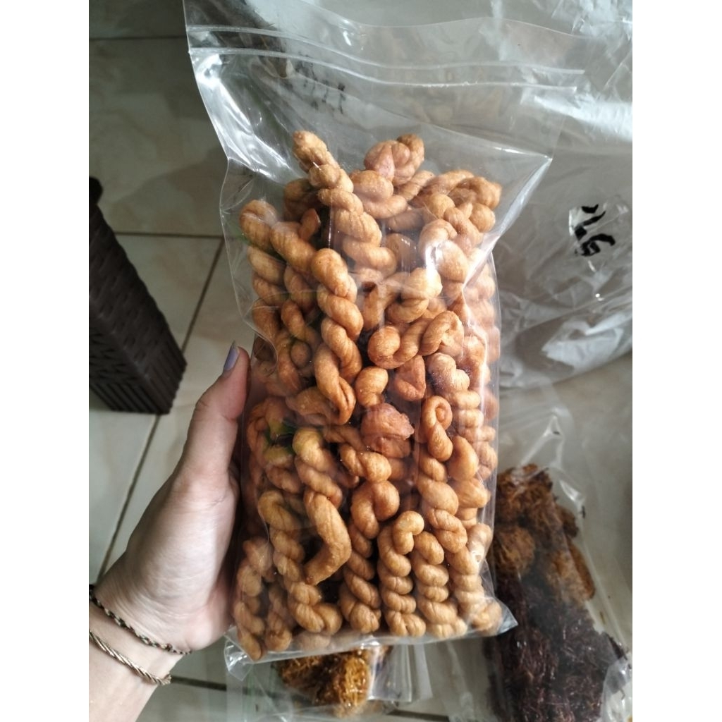 

KUE ULIR KUE TAMBANG KUE LINTING