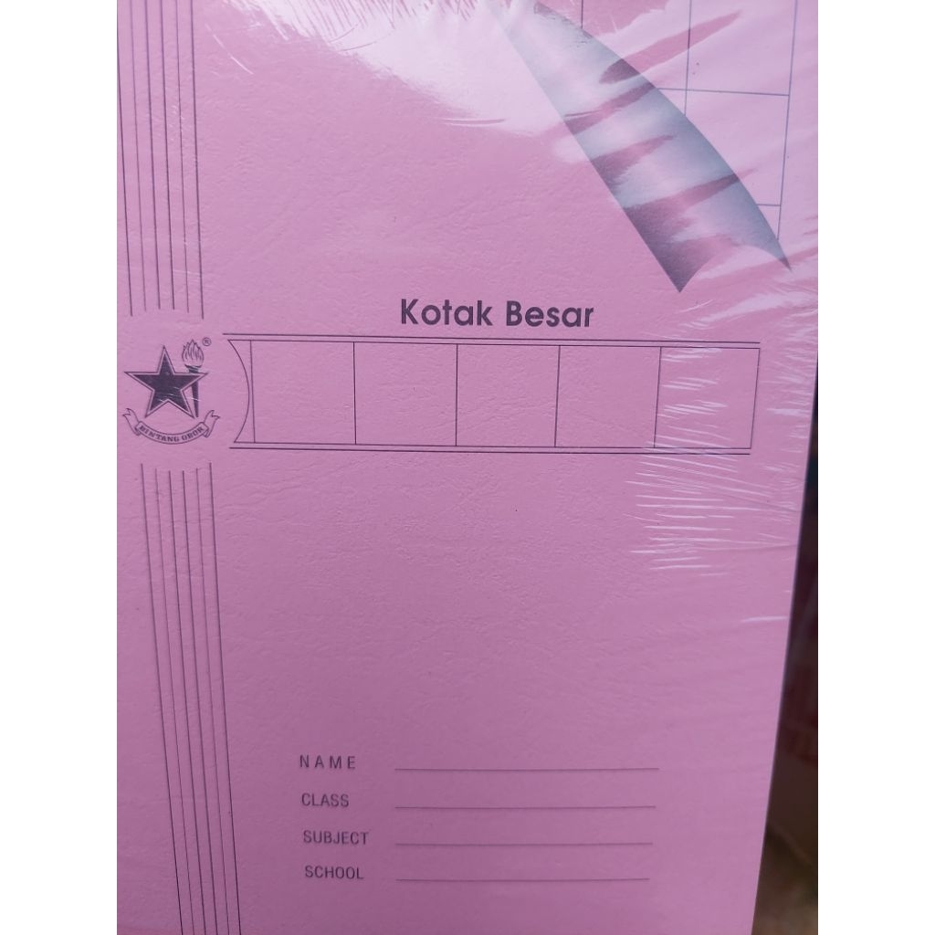 

BUKU TULIS KOTAK BESAR ISI 38 LEMBAR 10 BUKU