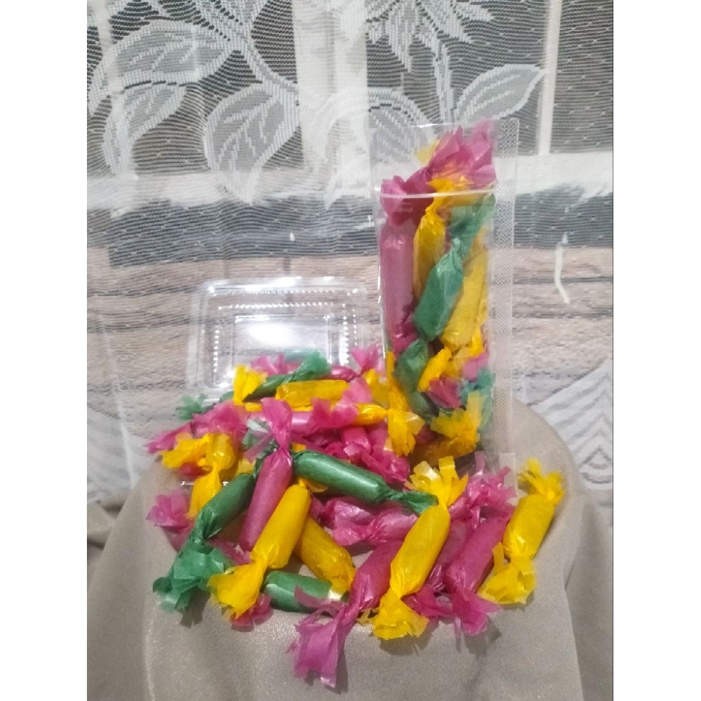 

Wajik Bandung Rasa Nanas Tradisional Bungkus Kertas Warna | Kue Jadul Manis Legit | Oleh-oleh Khas & Hampers