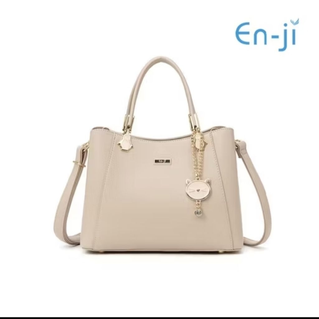 En-ji Hyoju Handbag