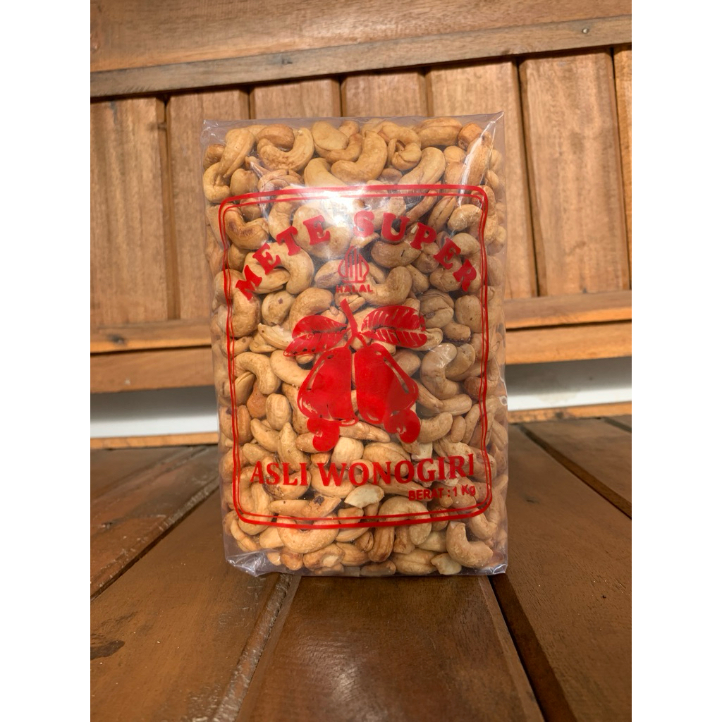 

kacang mede super asli wonogiri matang goreng kemasan 1 kg