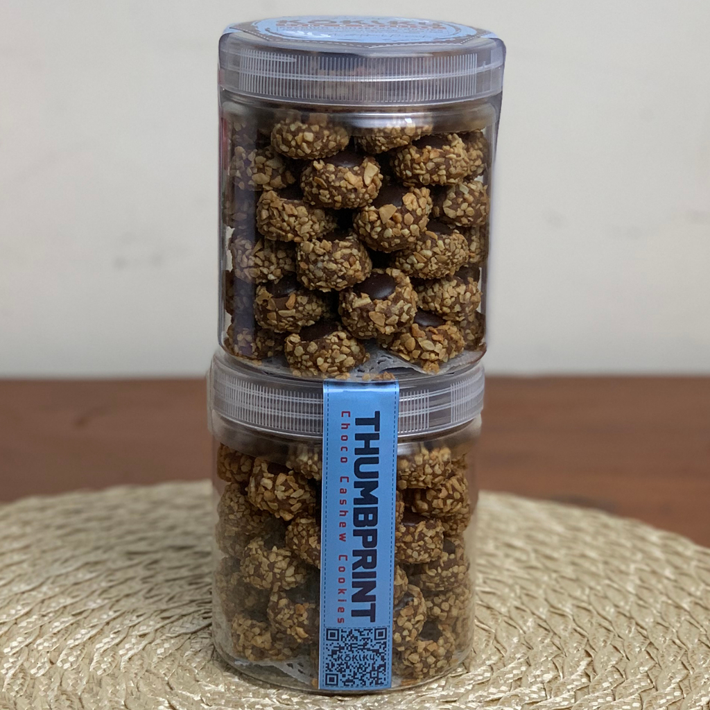 

Kukiku Thumbprint Cookies Kue Kering Choco Mede Premium Butter Toples 600 ml 345 gram