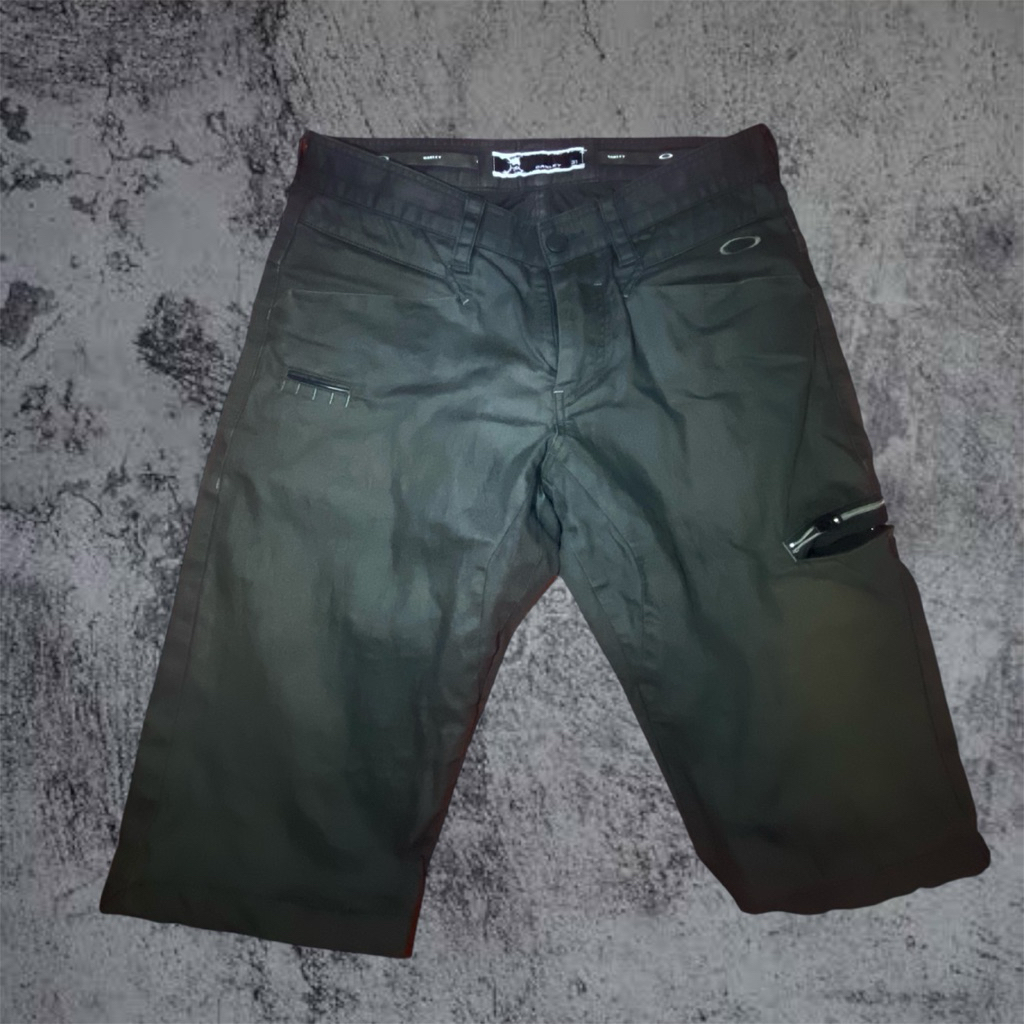 Celana Oakley Original Second