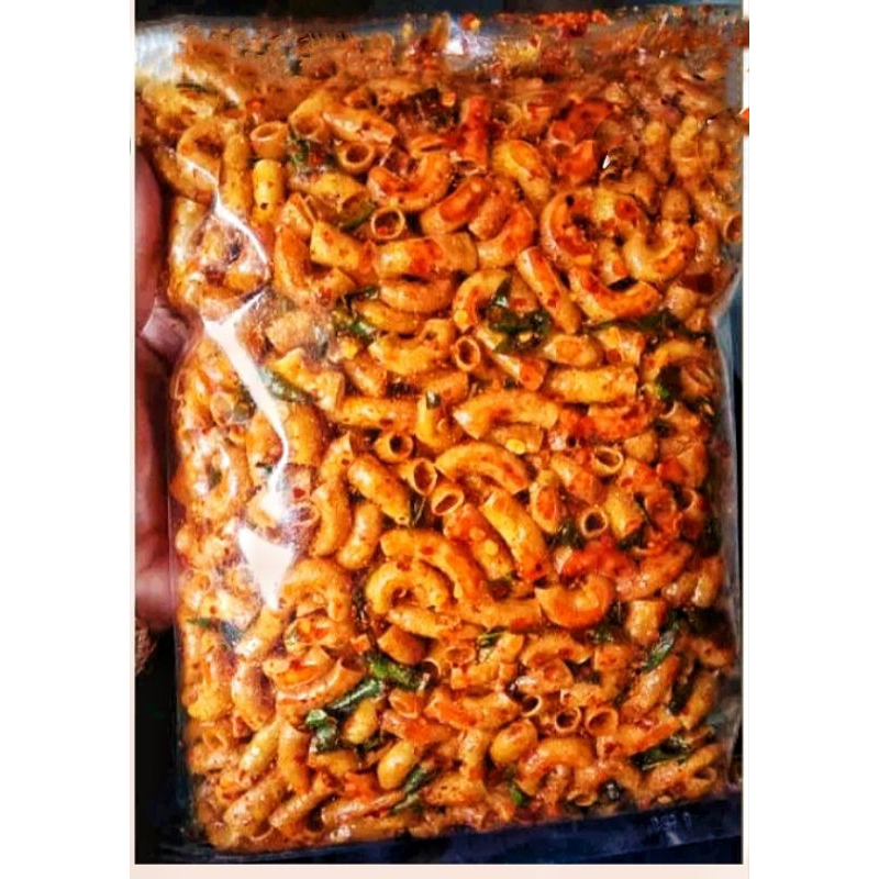 

1kg | Makaroni Bantet Daun Jeruk/Pedas/Original/Balado/ enak