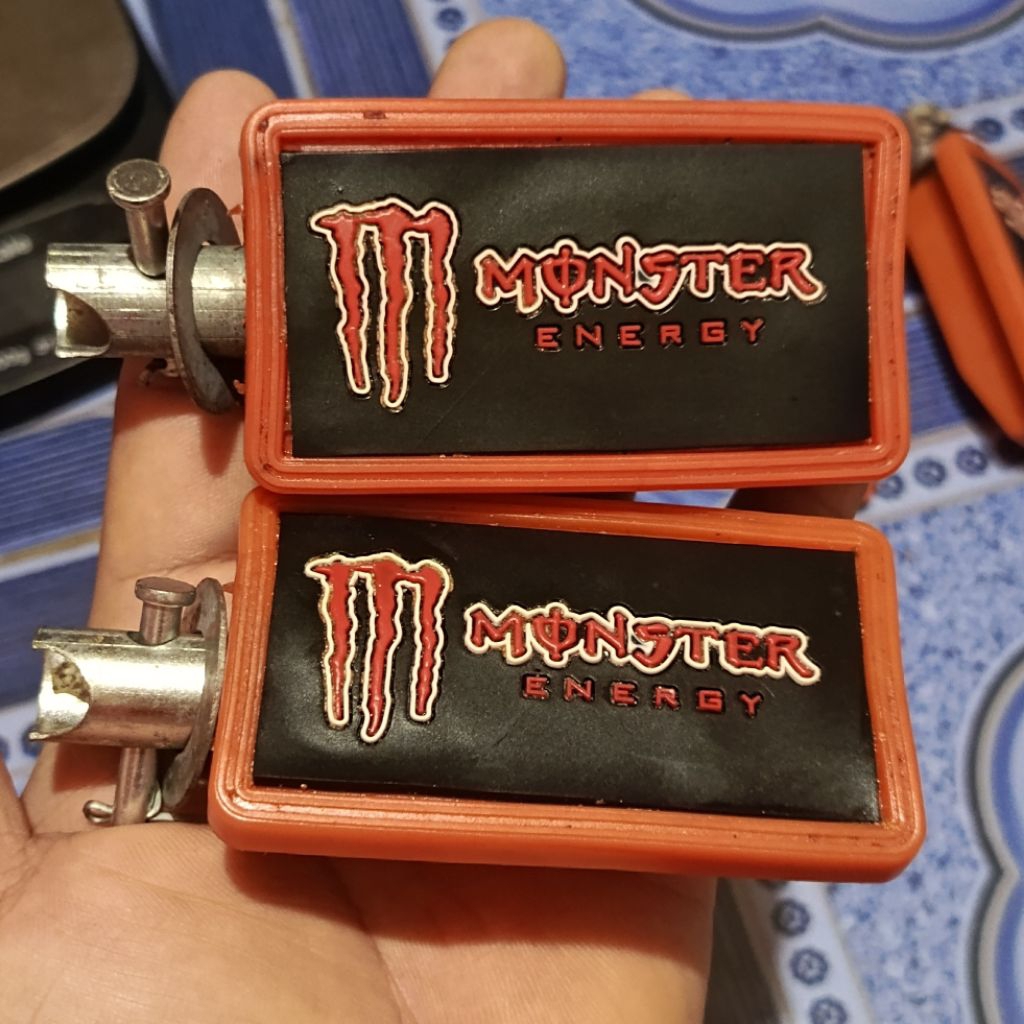 (16F) FOOTSTEP BELAKANG KARET VARIASI MONSTER Footstep Barstep Variasi Karet Monster Universal Semua