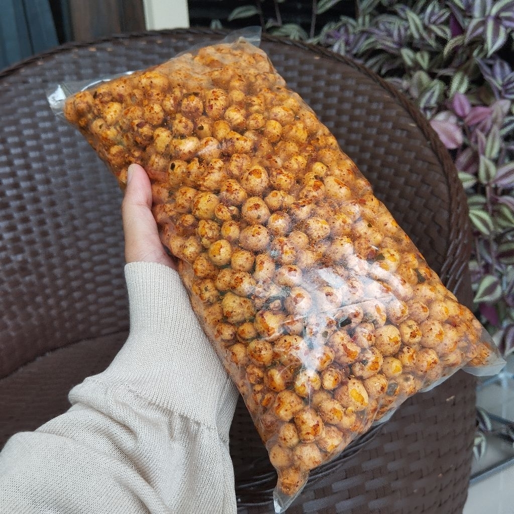 

Pilus Kencur Pedas Daun Jeruk