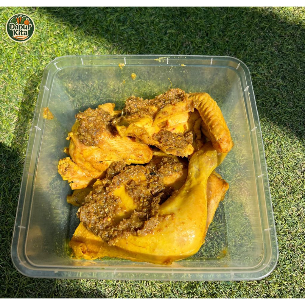

satu ekor ayam ungkep bumbu kuning