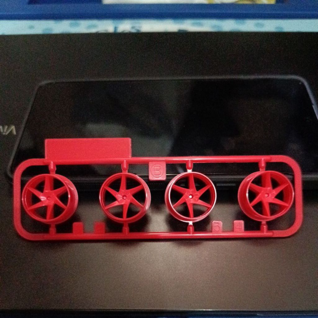 Tamiya Velg Medium Spiral - merah