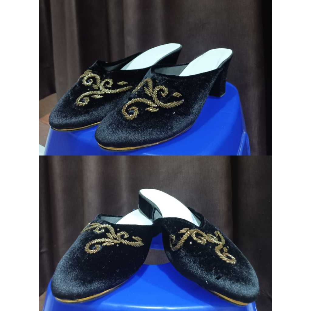 Sepatu Slop Pengantin Bludru Adat Jawa