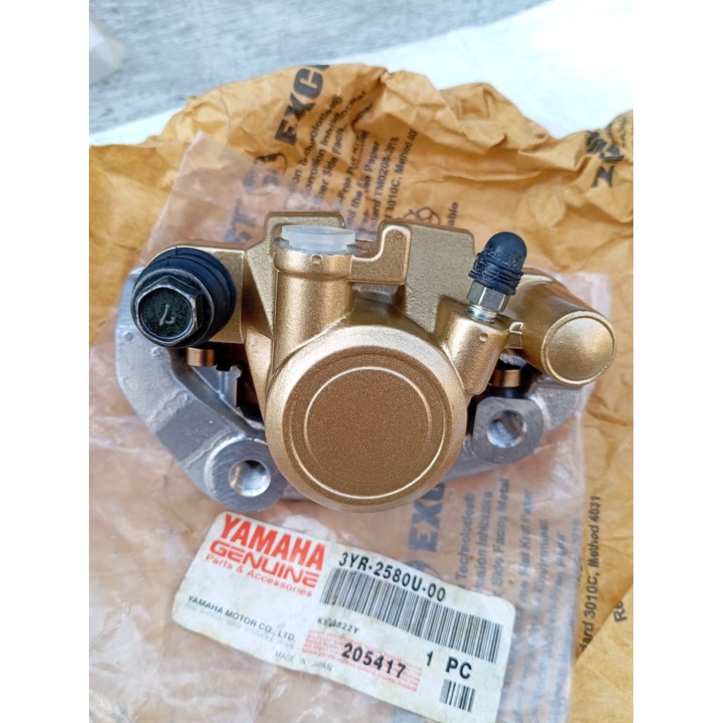 Kaliper rem depan Yamaha Fiz Fizr Alfa champ Y110 SS2 original 3YR-258OU-00