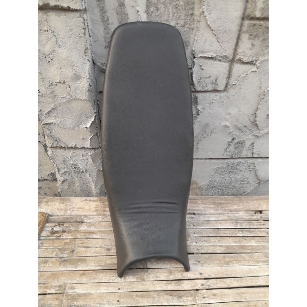 Jok sadel Honda megapro primus original modif tipis