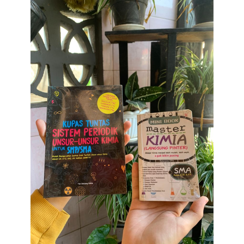 Preloved Buku ORI "Master Kimia (Langsung Pinter) SMA Kelas X, XI, XII", "Kupas Tuntas Sistem Period