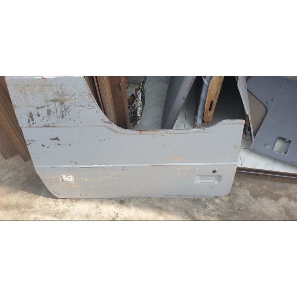 Panel daun pintu mitsubishi l300 original kanan/kiri