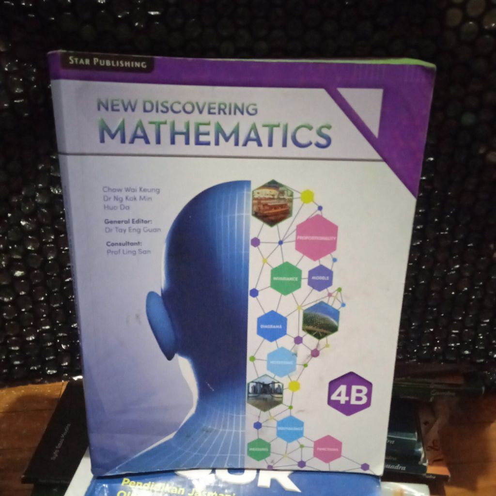 new discovering mathematics 4 B chow wai keung