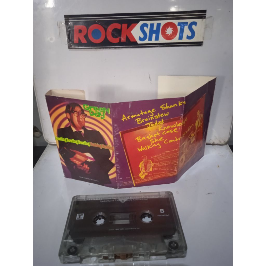 kaset greenday bowling,bowling,bowling,parking,parking