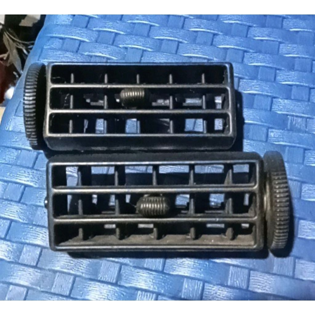 Kisi Cover AC Tengah Toyota Kijang Super