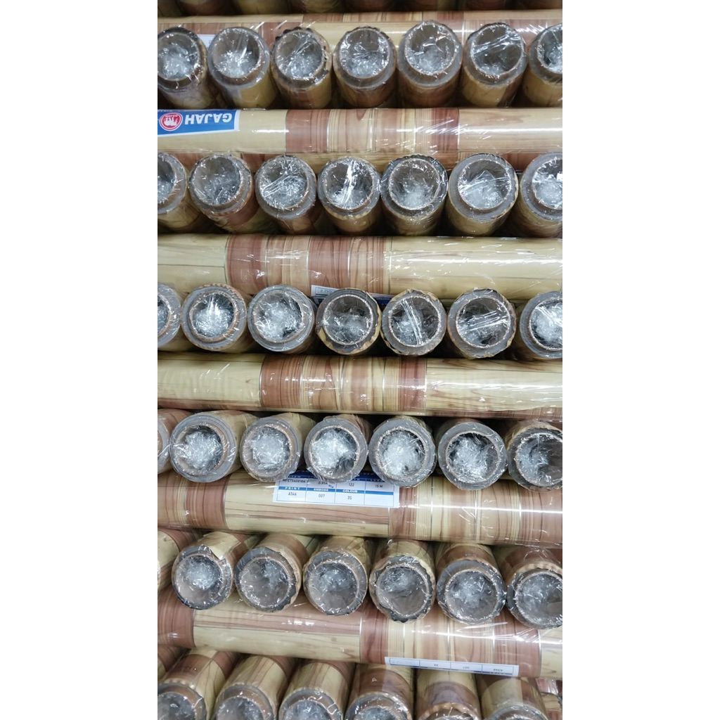 karpet lantai plastik