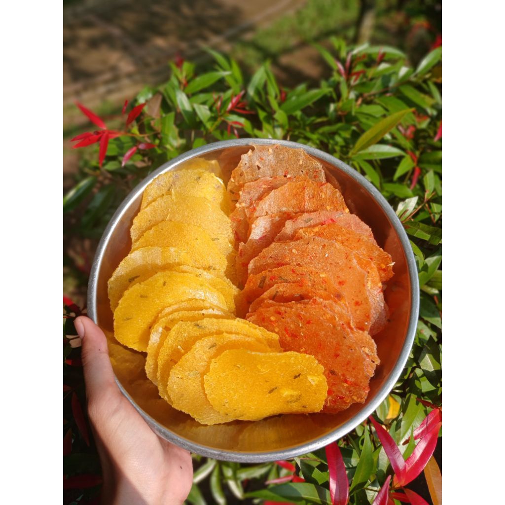 

1Kg Krupuk Singkong Sermier/Varian pedas dan manis Enak dan Gurih