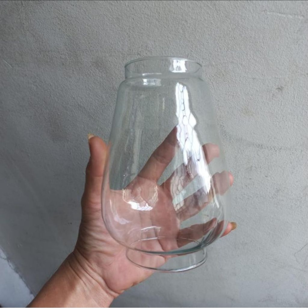 Semprong lampu kapal badai minyak tanah uk sedang.