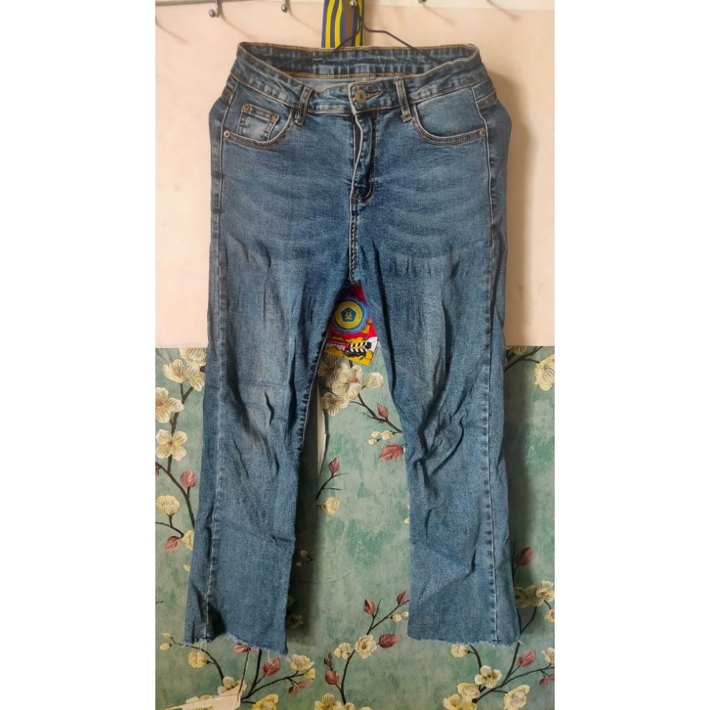 Preloved jeans cutbray
