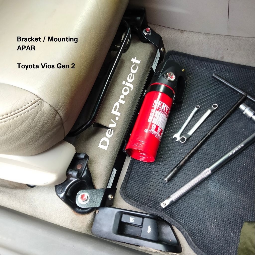 Bracket / Dudukan APAR di Kaki Jok Mobil Toyota Vios