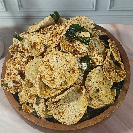 

Golden Cakery | Keripik Bakso Goreng CIKRUH Pedas Daun Jeruk