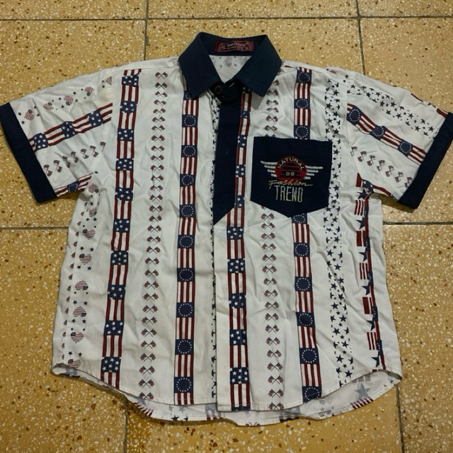 Kemeja Anak Sen Thong size 5 [ preloved ]