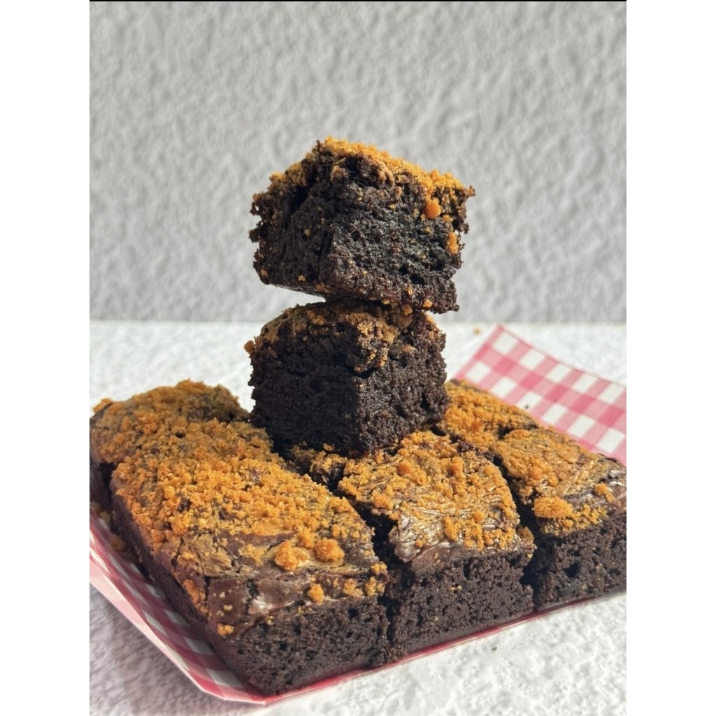 

Fudgy Brownies 10 x 10cm || Original - Chocochips - Lotus
