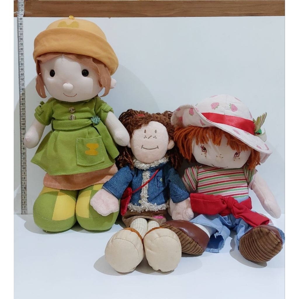 Koleksi Boneka Cewek Strawberry Shortcake