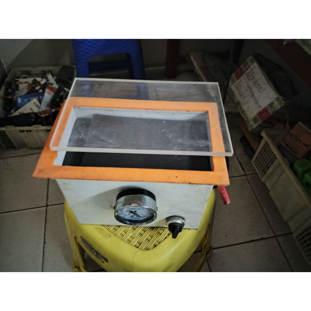 Laminating lcd airbag pres Lcd sistem hidrolik second