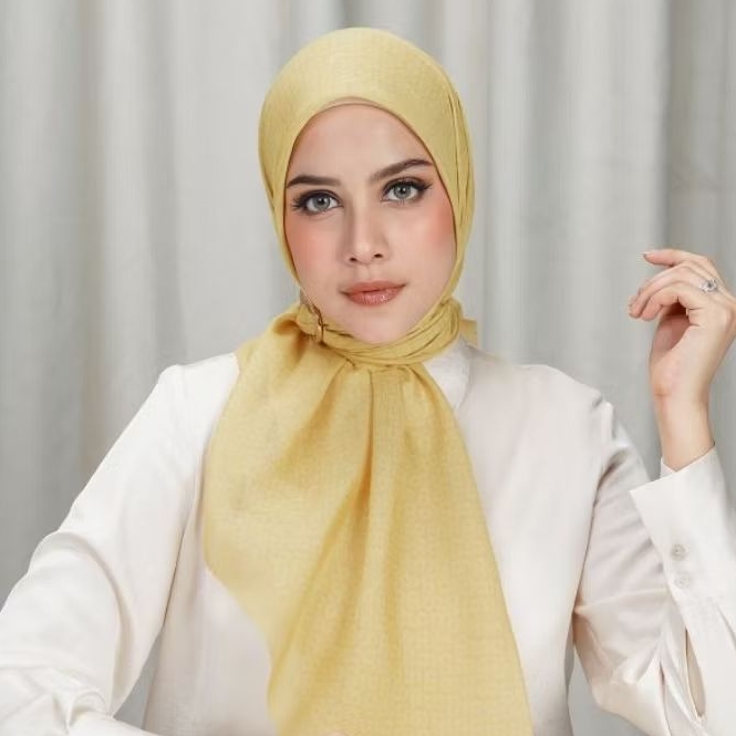 TAPIS SQUARE BUTTONSCARVES POPCORN NEW