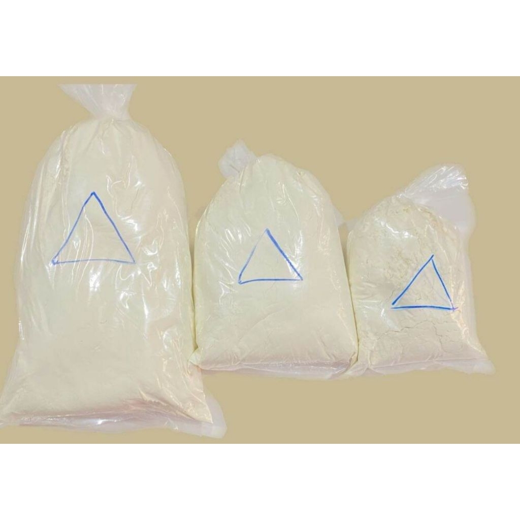 

TEPUNG TERIGU SEGITIGA BIRU | 1000 GR | 1 KG | SERBA GUNA | ANEKA MAKANAN | ECER | GROSIR