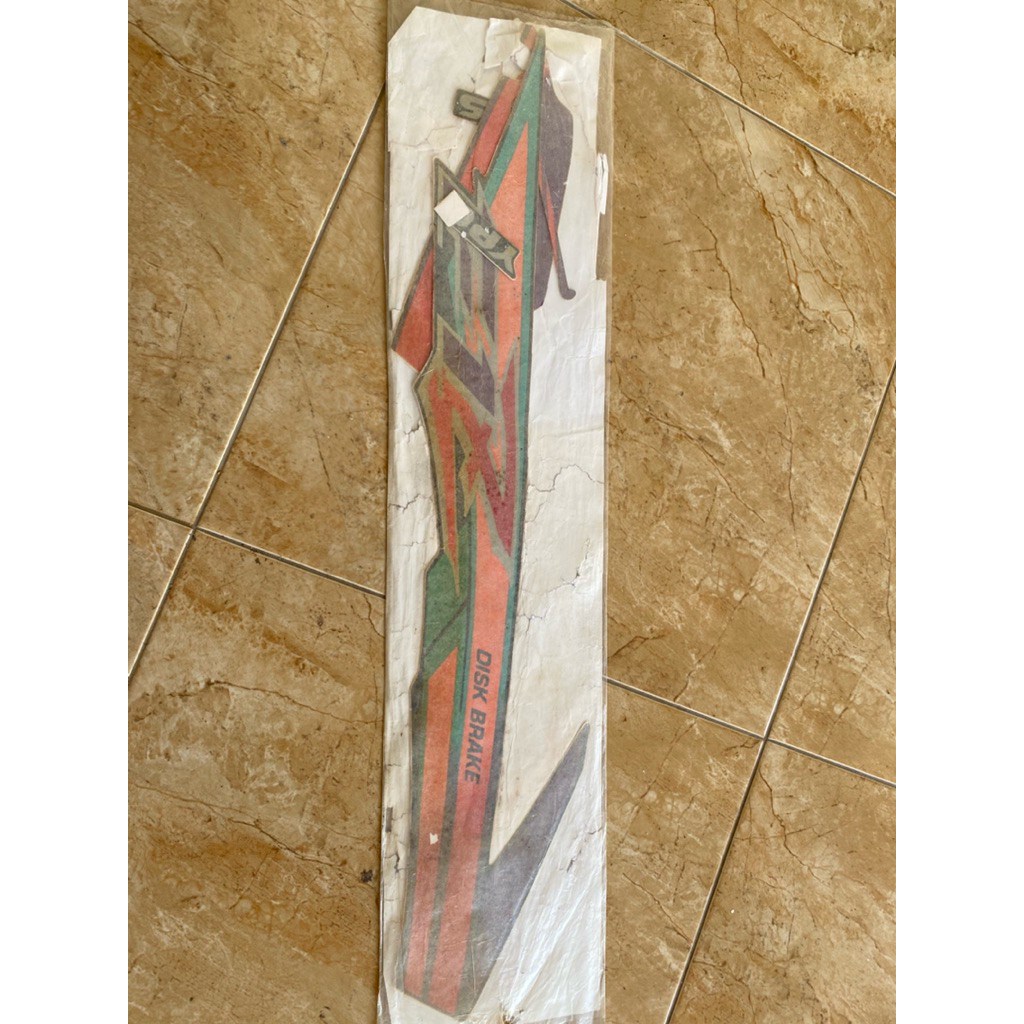 STRIPING BODY YAMAHA F1Z TAHUN 1995-1996 LAMINASI NOS