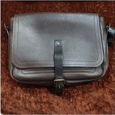 Tas Authentic Louis Vuitton Preloved Entrupy LV