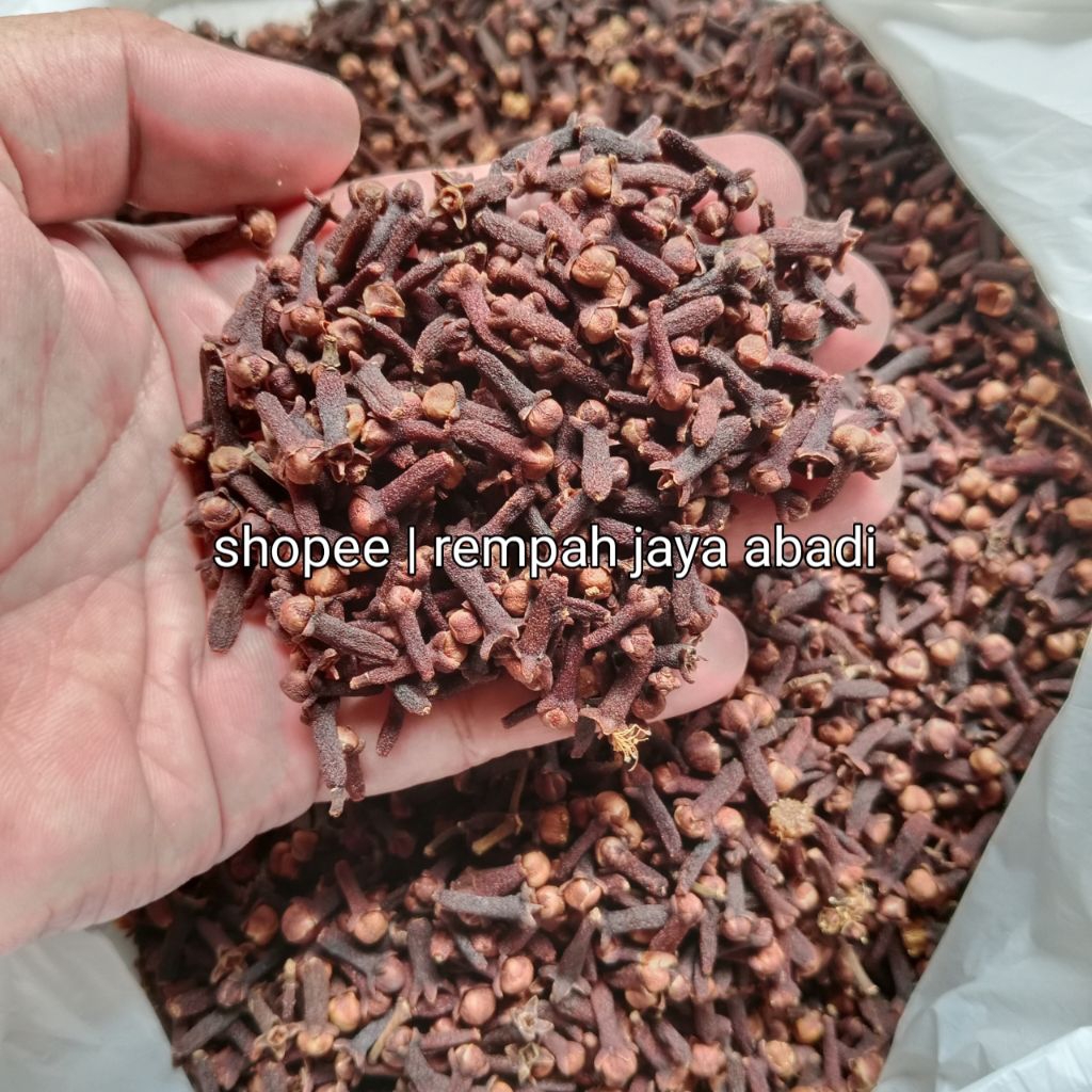 

Cengkeh Kering Super 100 Gram