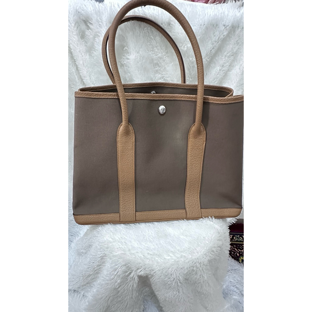 tas preloved bagus garden party warna taupe