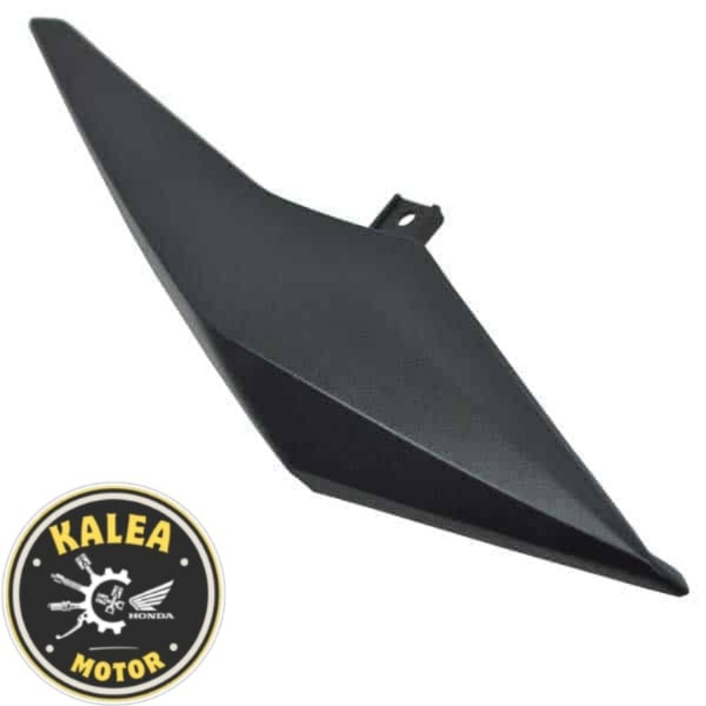 Cover Depan Samping Kanan Hitam Doff Honda CB150R K15G ORIGINAL 61302K15920ZB