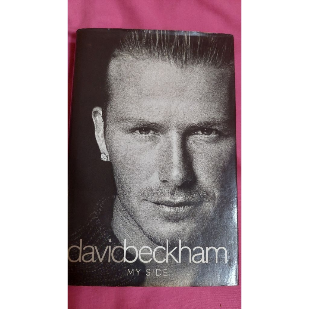 buku biography David Beckham "My Side" (pernah dipakai)
