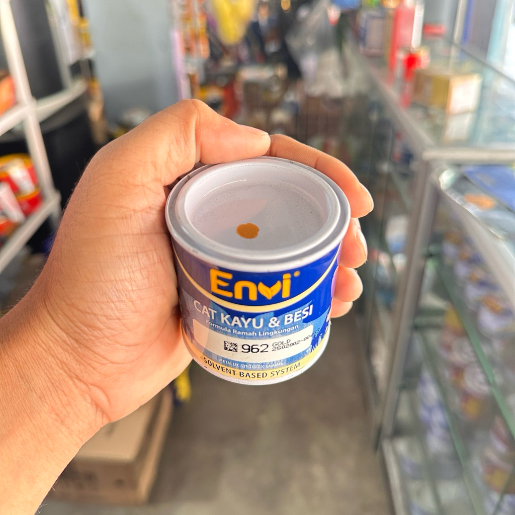 

ENVI Cat minyak kayu dan besi kecil warna Gold warna emas 100ml