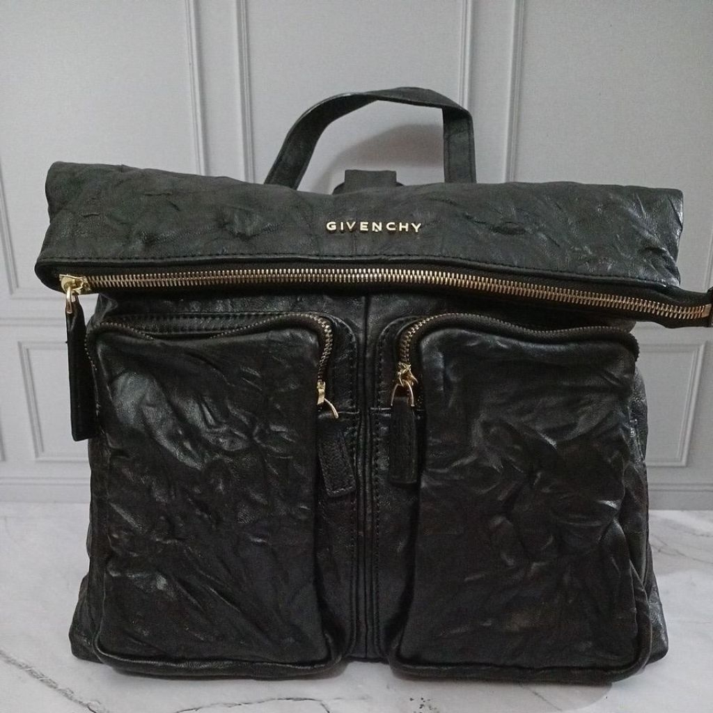 Givenchy 2in1 ransel n sling bag