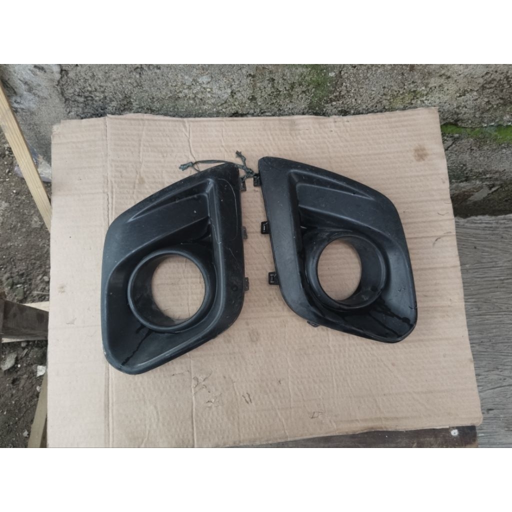cover foglamp suzuki ertiga 2012-2013 kiri kanan