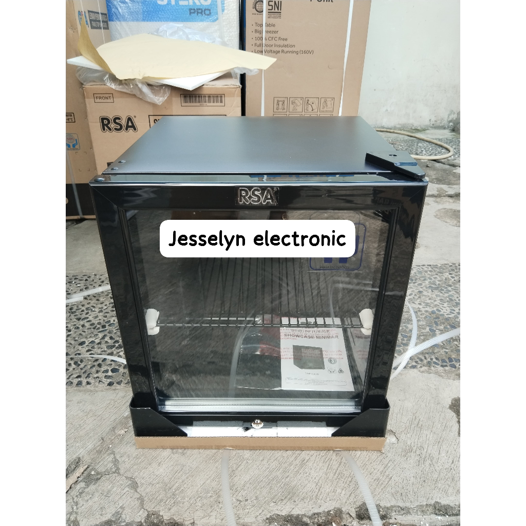 SHOWCASE MINI BAR PORTABLE RSA LSC-52 52 LITER 90 WATT