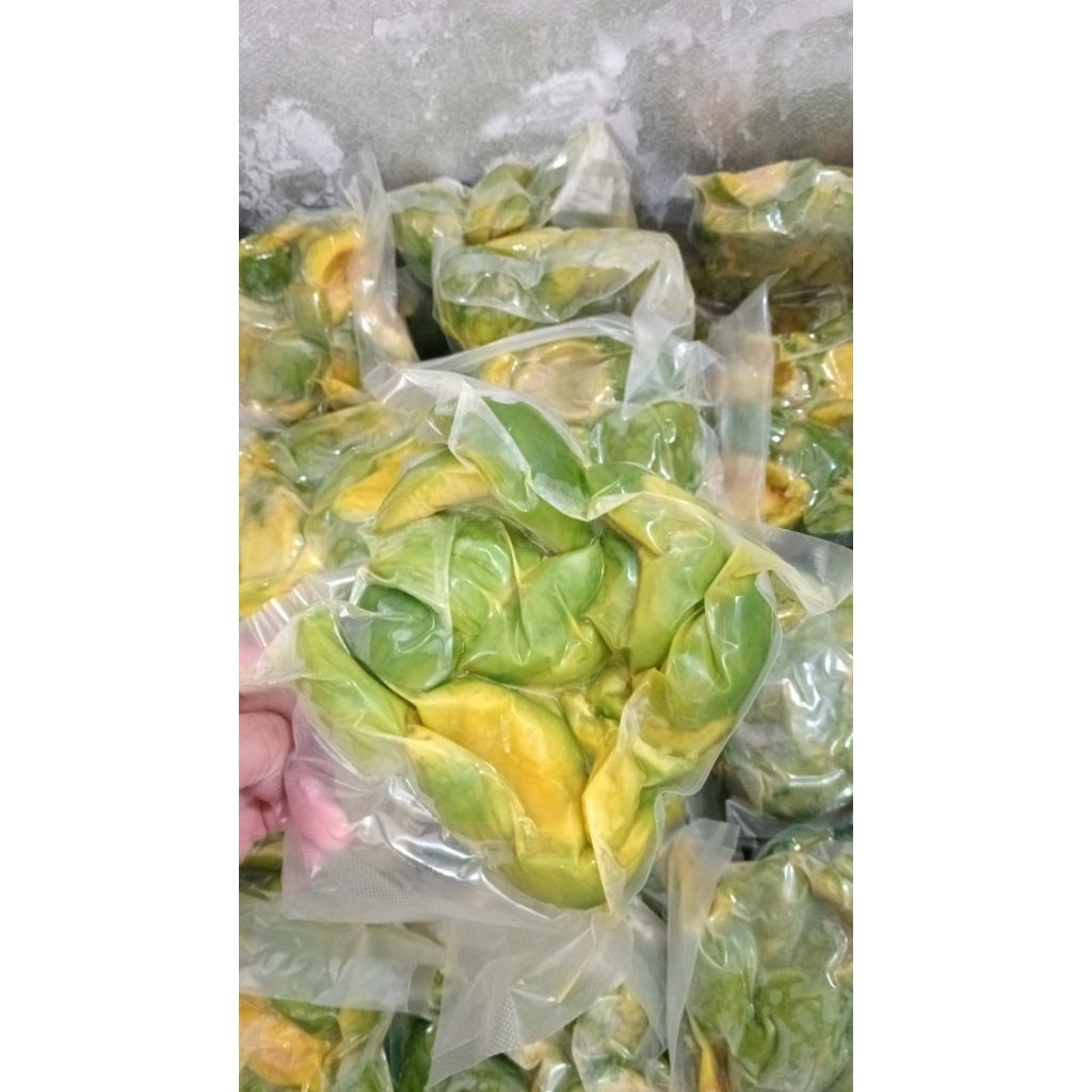 

ALPUKAT MENTEGA FROZEN 500GR