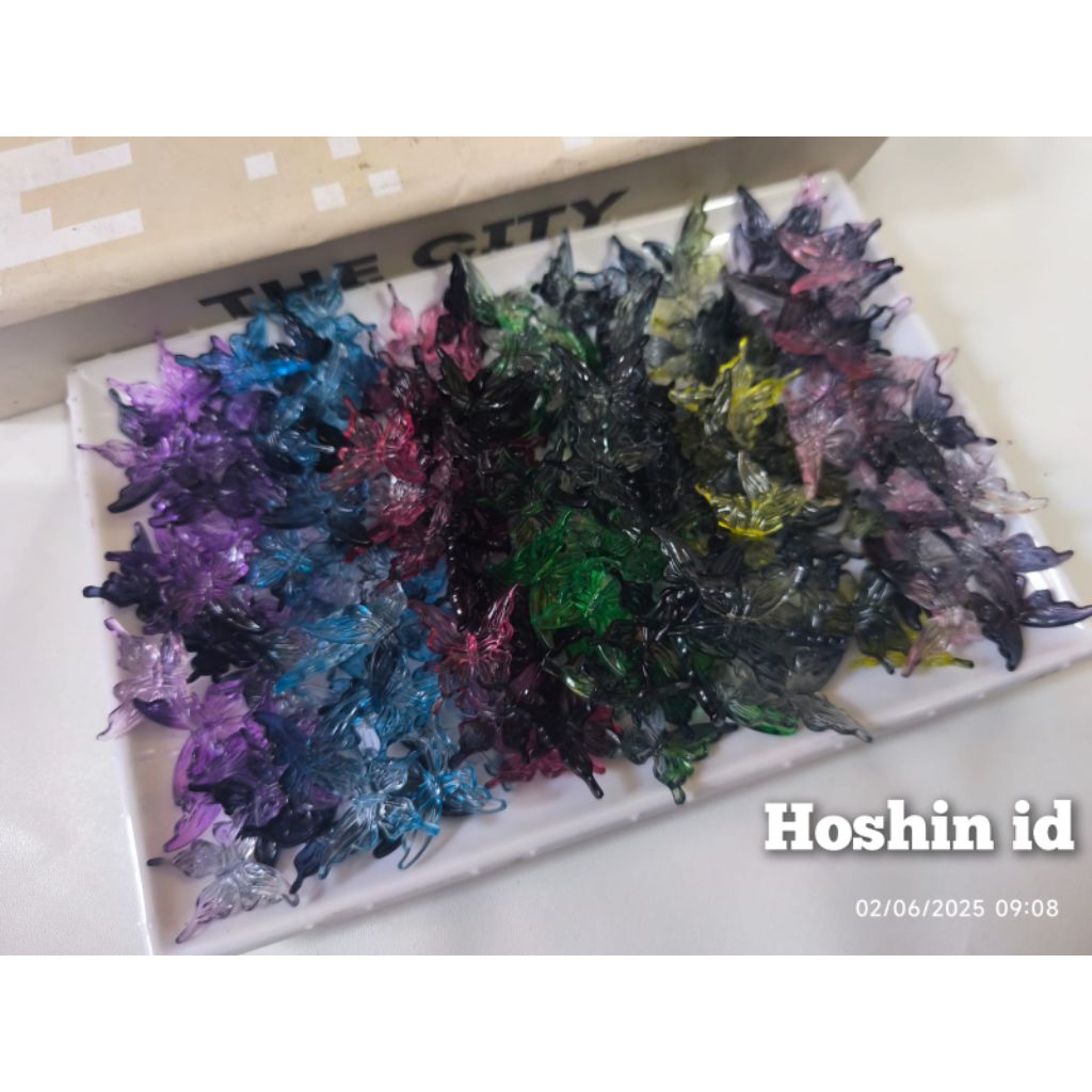 

kupu-kupu terbang gradasi per 10 gram