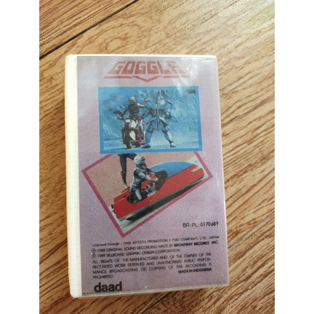 kaset bootlek goggle V