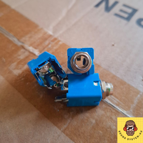 SOKET AKAI / MIC STEREO BMA BODY WARNA BIRU BMA ORIGINAL