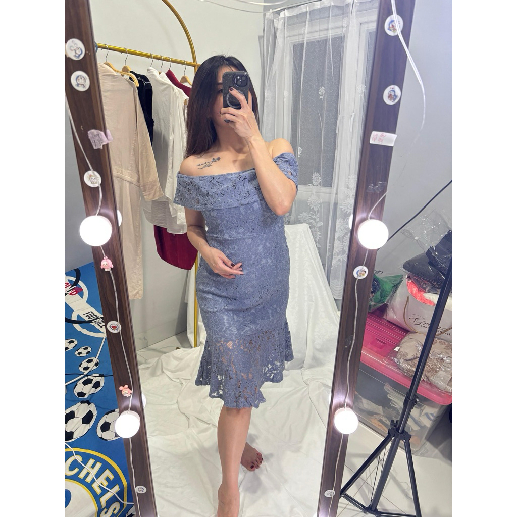 Dress renda preloved