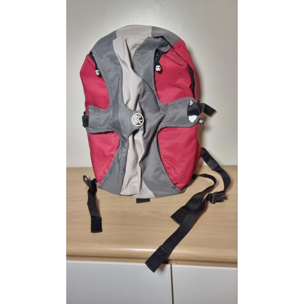 Crumpler The King Single Laptop Backpack (Dark red with gun metal and grey)