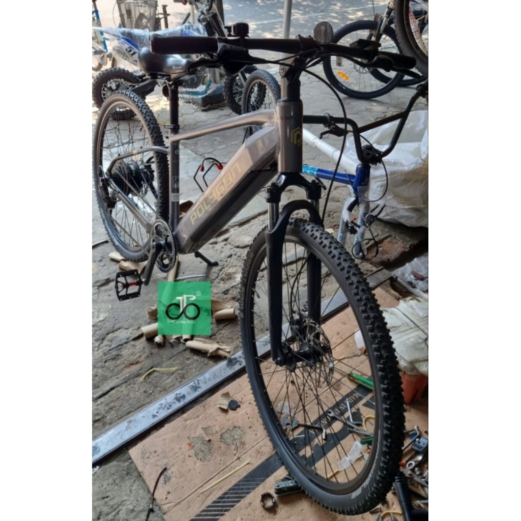 Sepeda MTB HYBRID E-Bike Polygon Kalosi Miles C1